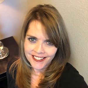 Meet your Posher, Lerae